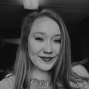 Meet your Posher, Karlee